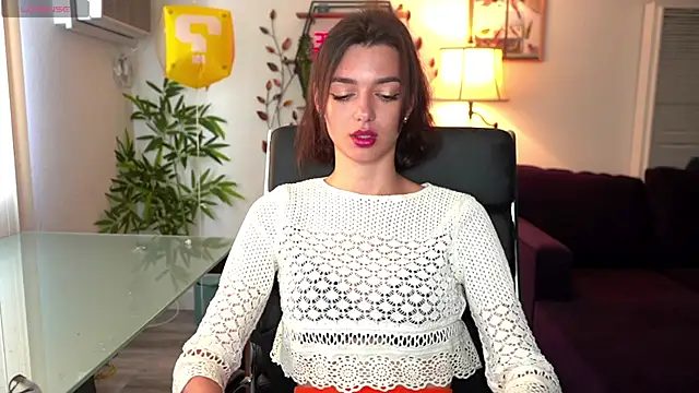 Snapshot of olivia_jeas chatting on April 23, 2026, 9:28 pm olivia jeas online show from April 23, 2026, 9:28 pm