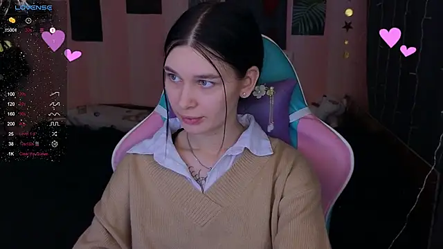 Snapshot of Amanda_Tender chatting on February 23, 2025, 9:48 pm Amanda Tender online show from February 23, 2025, 9:48 pm