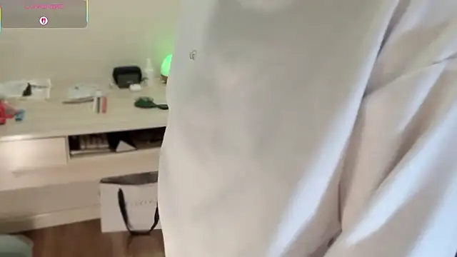 A-xena online show from December 5, 2025, 2:53 am