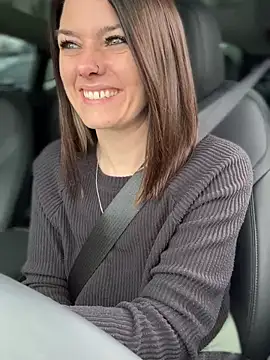 LadyLena1 online show from December 15, 2024, 9:09 pm