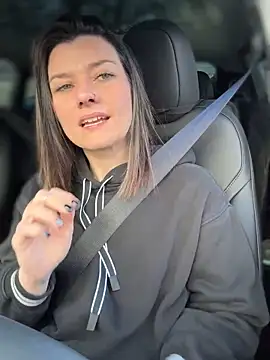 LadyLena1 online show from December 30, 2024, 6:16 pm