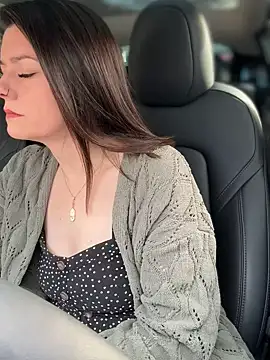 LadyLena1 online show from January 8, 2025, 9:34 pm