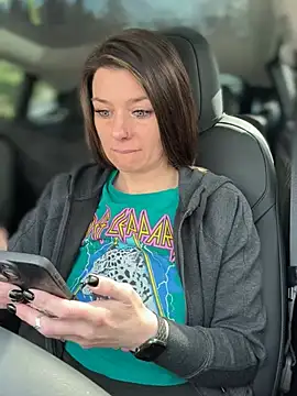 LadyLena1 online show from March 1, 2025, 9:04 pm