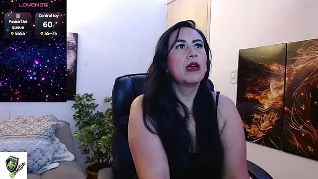 amalia brunette online show from March 8, 2025, 10:56 pm