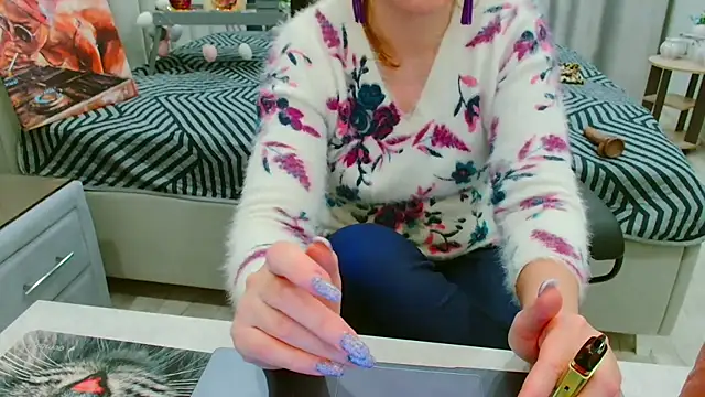 EveLove33 online show from April 3, 2026, 4:38 pm