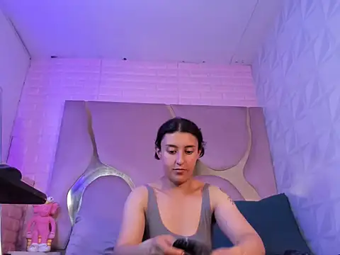 Snapshot of AngelaLinaresx69 chatting on May 22, 2026, 7:41 pm AngelaLinaresx69 online show from May 22, 2026, 7:41 pm