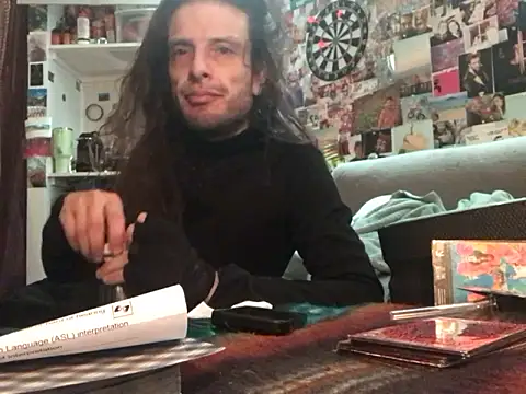 Snapshot of DownstairsSky chatting on January 27, 2025, 2:31 am DownstairsSky online show from January 27, 2025, 2:31 am