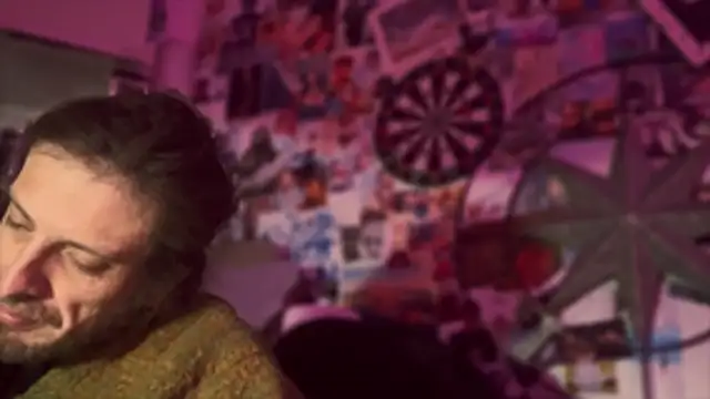 Snapshot of DownstairsSky chatting on February 5, 2026, 2:27 am DownstairsSky online show from February 5, 2026, 2:27 am