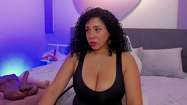 Snapshot of ana_sweet2 chatting on February 26, 2025, 2:57 pm ana sweet2 online show from February 26, 2025, 2:57 pm