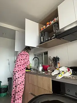 Snapshot of Ameellie chatting on February 22, 2026, 6:17 pm Ameellie online show from February 22, 2026, 6:17 pm