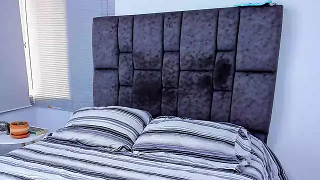 Snapshot of Zack_Froone chatting on January 28, 2025, 5:35 pm Zack Froone online show from January 28, 2025, 5:35 pm