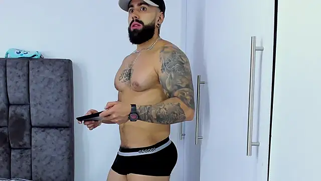 Snapshot of Zack_Froone chatting on March 10, 2025, 12:26 pm Zack Froone online show from March 10, 2025, 12:26 pm