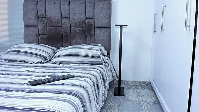 Snapshot of Zack_Froone chatting on October 9, 2025, 2:37 pm Zack Froone online show from October 9, 2025, 2:37 pm