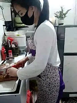 Snapshot of I_AM_NOT_A_SLUT chatting on March 3, 2025, 3:08 am I AM NOT A SLUT online show from March 3, 2025, 3:08 am