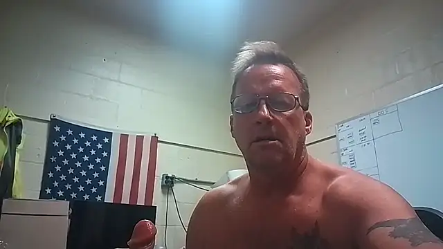 Cockrub1 online show from September 22, 2025, 7:38 pm