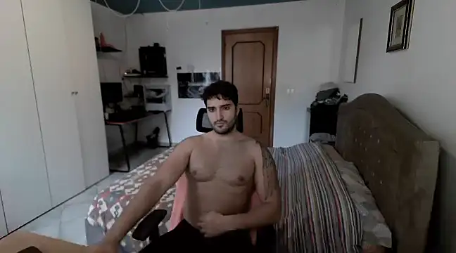 Alexox02 online show from December 11, 2024, 2:44 pm