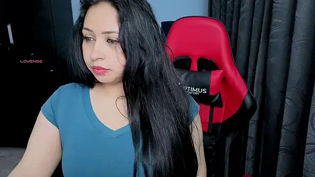 Snapshot of charlotee_lovee69 chatting on October 3, 2025, 3:25 am charlotee lovee69 online show from October 3, 2025, 3:25 am