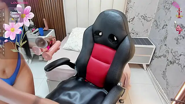 MILEY JOAS2 online show from February 19, 2026, 7:32 pm