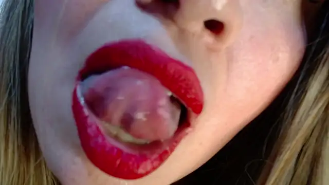 isabellacen online show from March 20, 2026, 9:52 pm