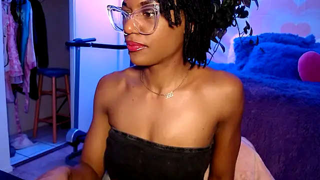 CocoSage online show from February 12, 2026, 8:59 pm