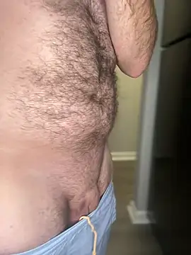 4kUsh2Fashion0 online show from December 10, 2024, 8:49 pm