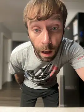 4kUsh2Fashion0 online show from October 7, 2025, 1:36 am