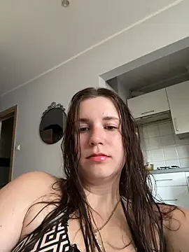 Snapshot of Teylor_Love chatting on July 2, 2026, 12:22 pm Teylor Love online show from July 2, 2026, 12:22 pm