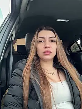 EveEvian online show from April 11, 2026, 9:46 am