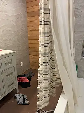 bigdeal698 online show from February 26, 2026, 8:13 am