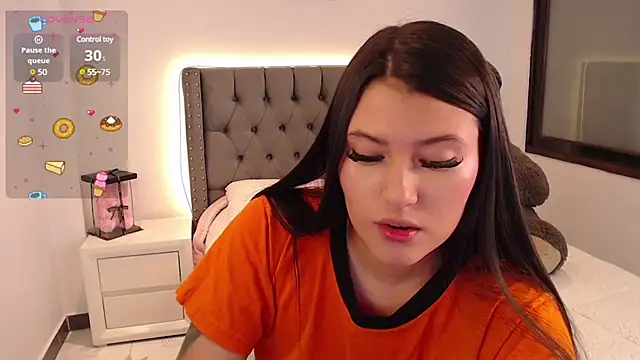 Nicols66 online show from December 3, 2024, 11:13 pm