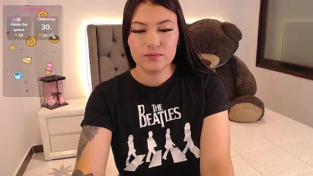 Nicols66 online show from December 4, 2024, 7:45 pm