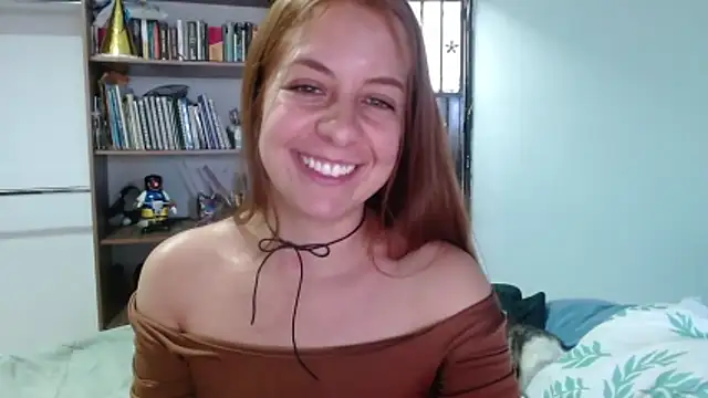 Snapshot of violetapeter_1 chatting on May 4, 2026, 9:00 pm violetapeter 1 online show from May 4, 2026, 9:00 pm