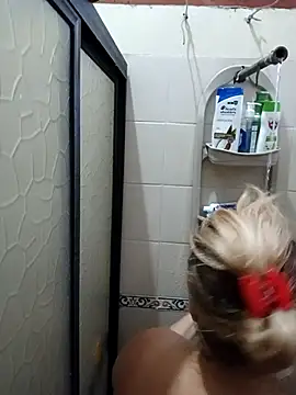 EllisW8 online show from February 10, 2025, 10:51 pm