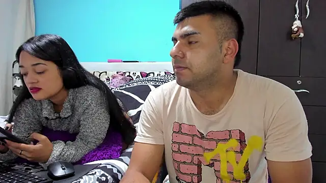 2ScarletandRyan8 online show from March 3, 2026, 9:59 am