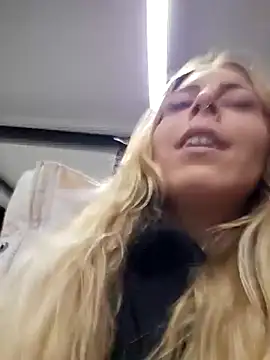 Mia Railey online show from December 12, 2024, 8:43 pm