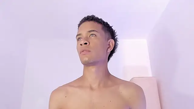 Snapshot of ken_rivera chatting on October 7, 2025, 6:05 pm ken rivera online show from October 7, 2025, 6:05 pm