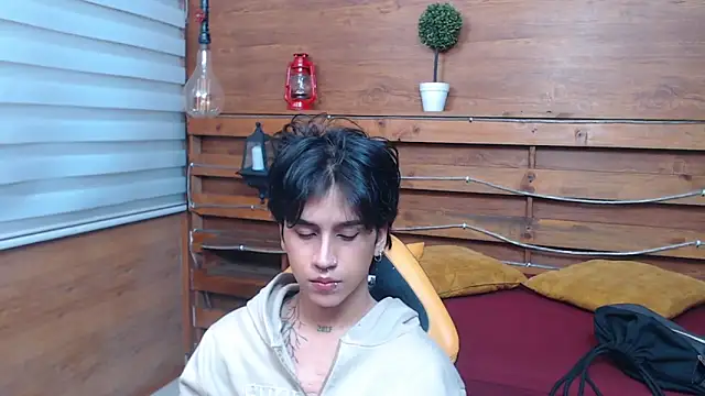 alex 477 online show from February 4, 2026, 11:38 am