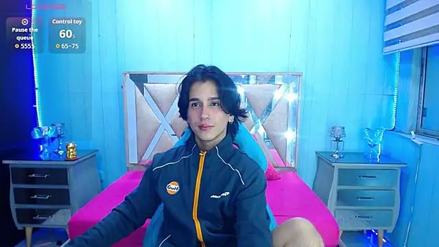 alex 477 online show from May 25, 2026, 11:38 am