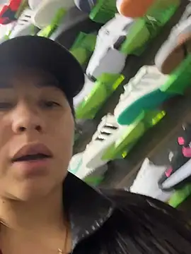 kim monti online show from March 4, 2025, 1:12 am