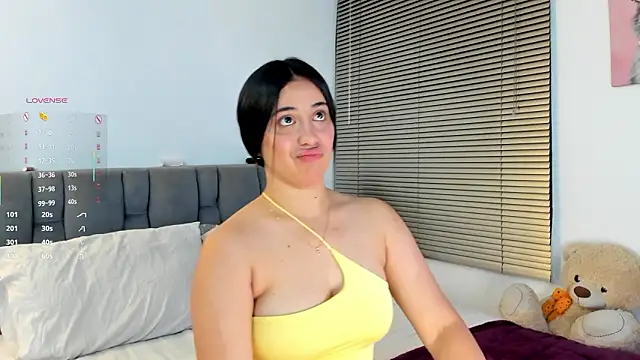 Gigi-bom online show from March 8, 2026, 12:41 am