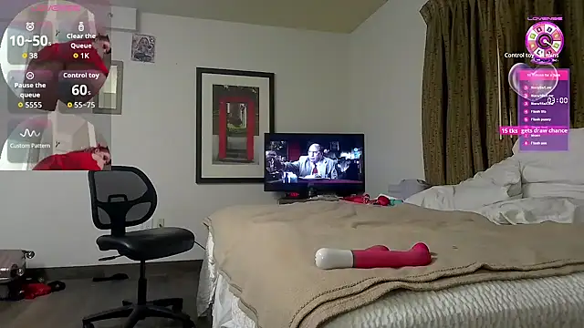 Snapshot of SexyRed247365 chatting on September 30, 2025, 10:53 am SexyRed247365 online show from September 30, 2025, 10:53 am