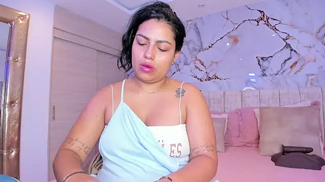 kiana cream online show from November 29, 2025, 11:35 am