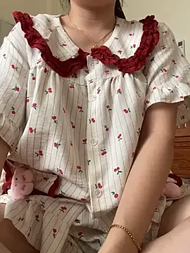 Ruby bear online show from March 26, 2026, 3:01 am