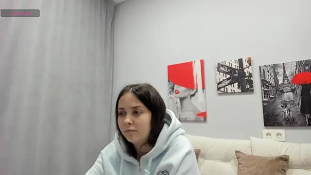Snapshot of Tiny_JuJu chatting on May 15, 2026, 1:01 am Tiny JuJu online show from May 15, 2026, 1:01 am