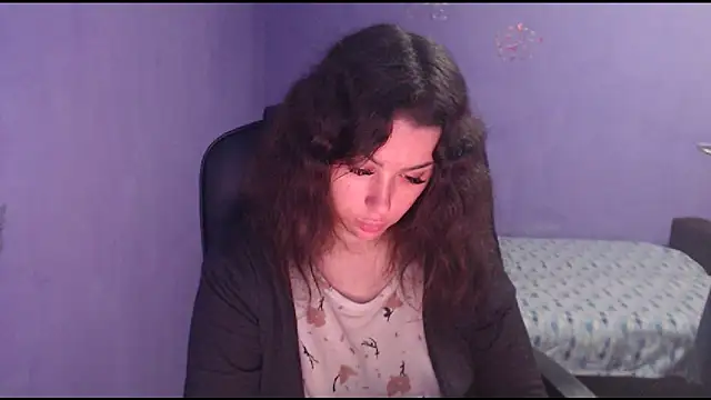 LovelyJulliette online show from February 4, 2025, 3:26 pm