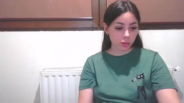 LovelyJulliette online show from March 29, 2026, 8:31 pm