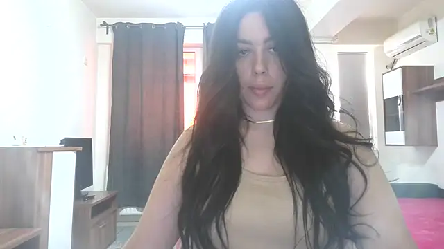 Snapshot of LovelyJulliette chatting on June 16, 2026, 2:19 pm LovelyJulliette online show from June 16, 2026, 2:19 pm