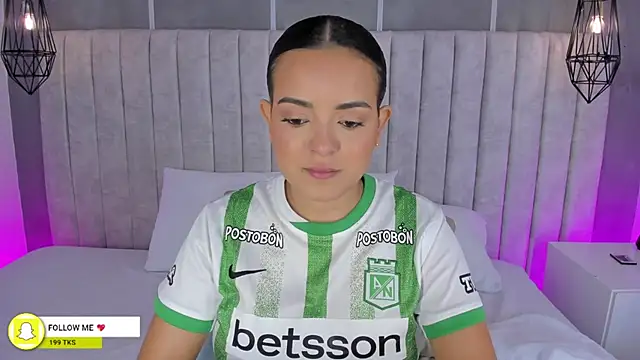 lea gray online show from November 30, 2025, 5:28 pm