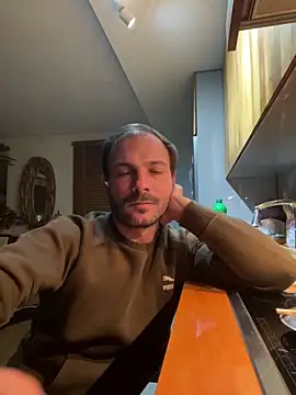 Adventurehotman online show from December 1, 2024, 11:36 pm