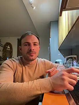 Adventurehotman online show from December 22, 2024, 12:07 am